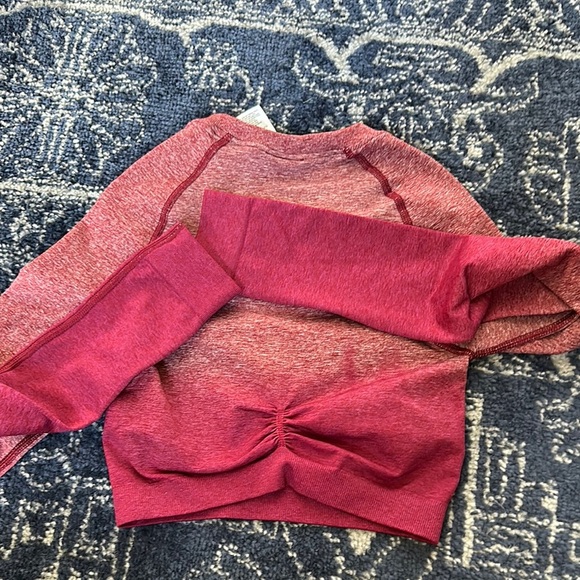 EUC Gymshark ombré long sleeve crop top size xs - Picture 5 of 5